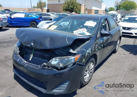 2012 Toyota Camry Hybrid Le/Xle z USA, uszkodzony, nr VIN 4T1BD1FK4CU010454